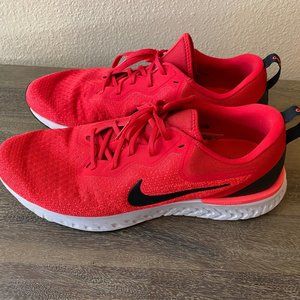 NIKE MEN'S ODYSSEY RUNNING SHOES - LIKE NEW